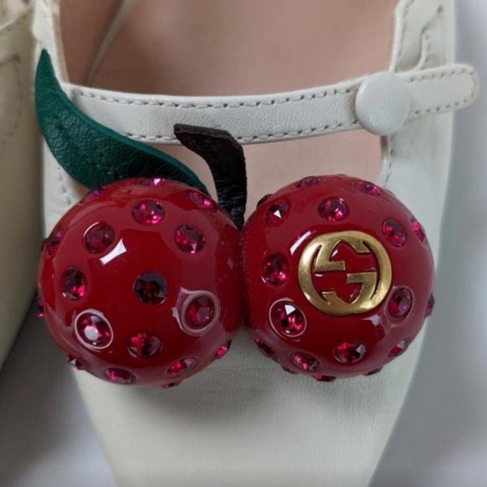 Gucci Bone Unia Cherry Leather Kitten Pumps Regular US 8 / EU 38 - Picture 2 of 7